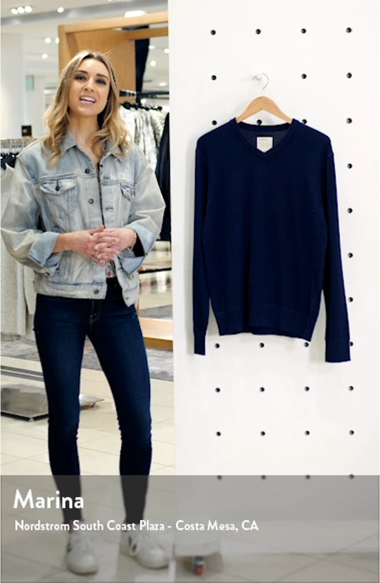 Tournament Regular Fit V-Neck Sweater, sales video thumbnail