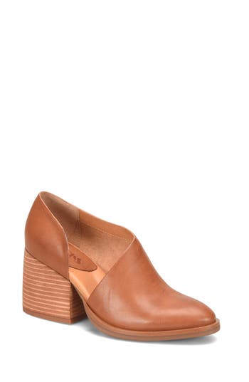 Korks Kayla Block Heel Asymmetric Pump In Tan