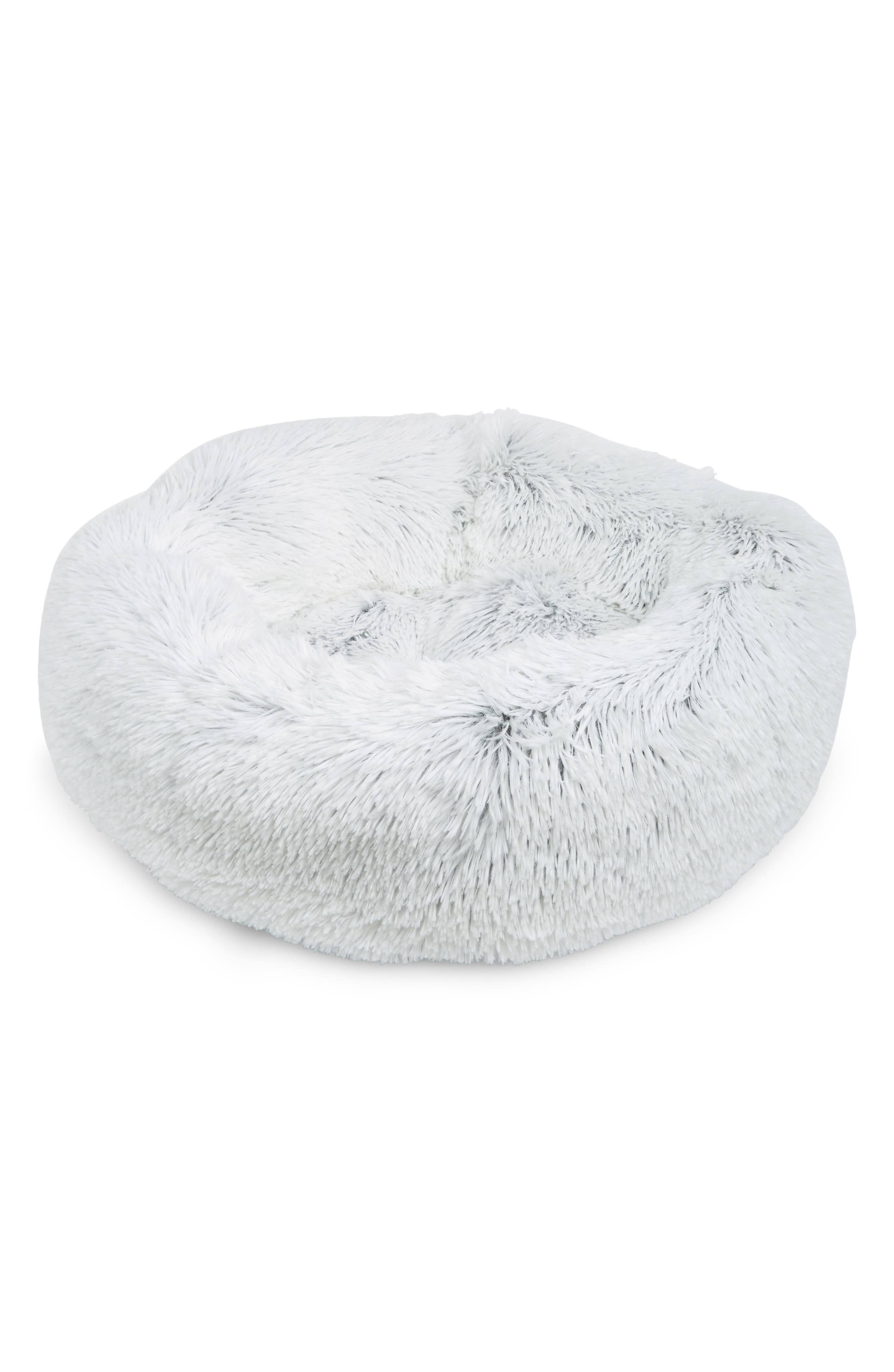 Fringe Studio Faux Fur Pet Cuddler Bed
