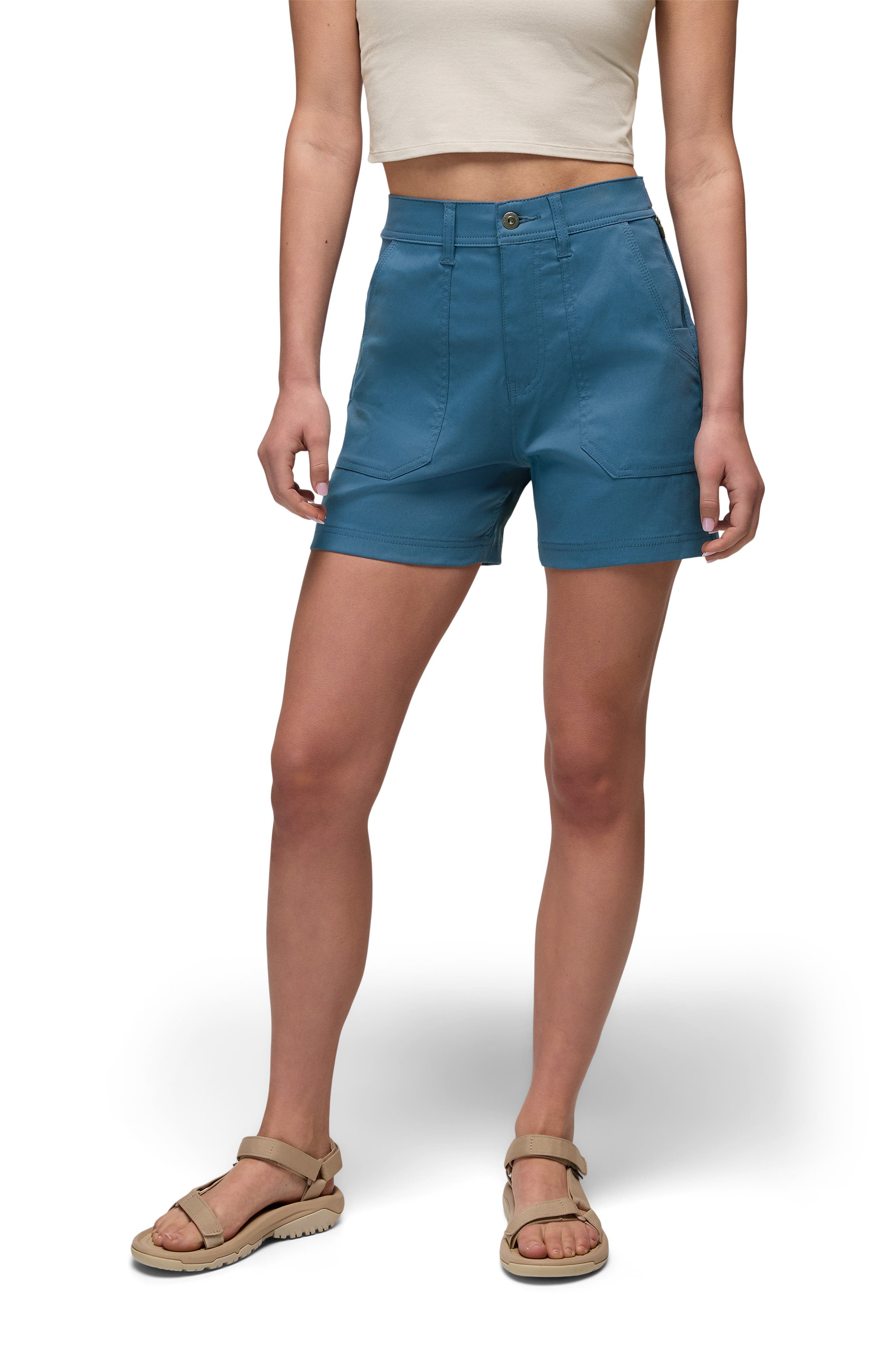 BLUFF BLUE