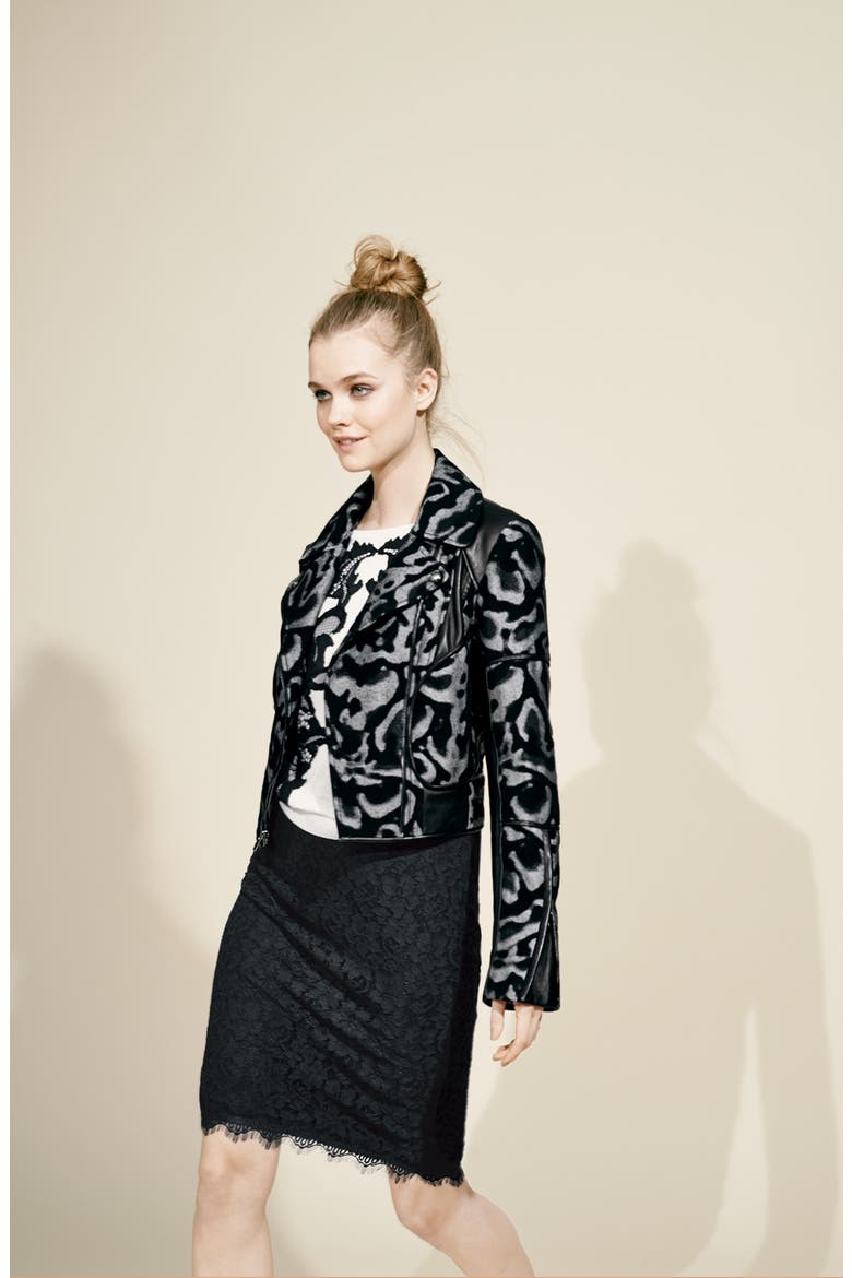 'Scotia' Lace Pencil Skirt, Alternate, color, BLACK