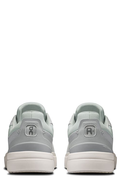 On The Roger Advantage Tennis Sneaker In Gray