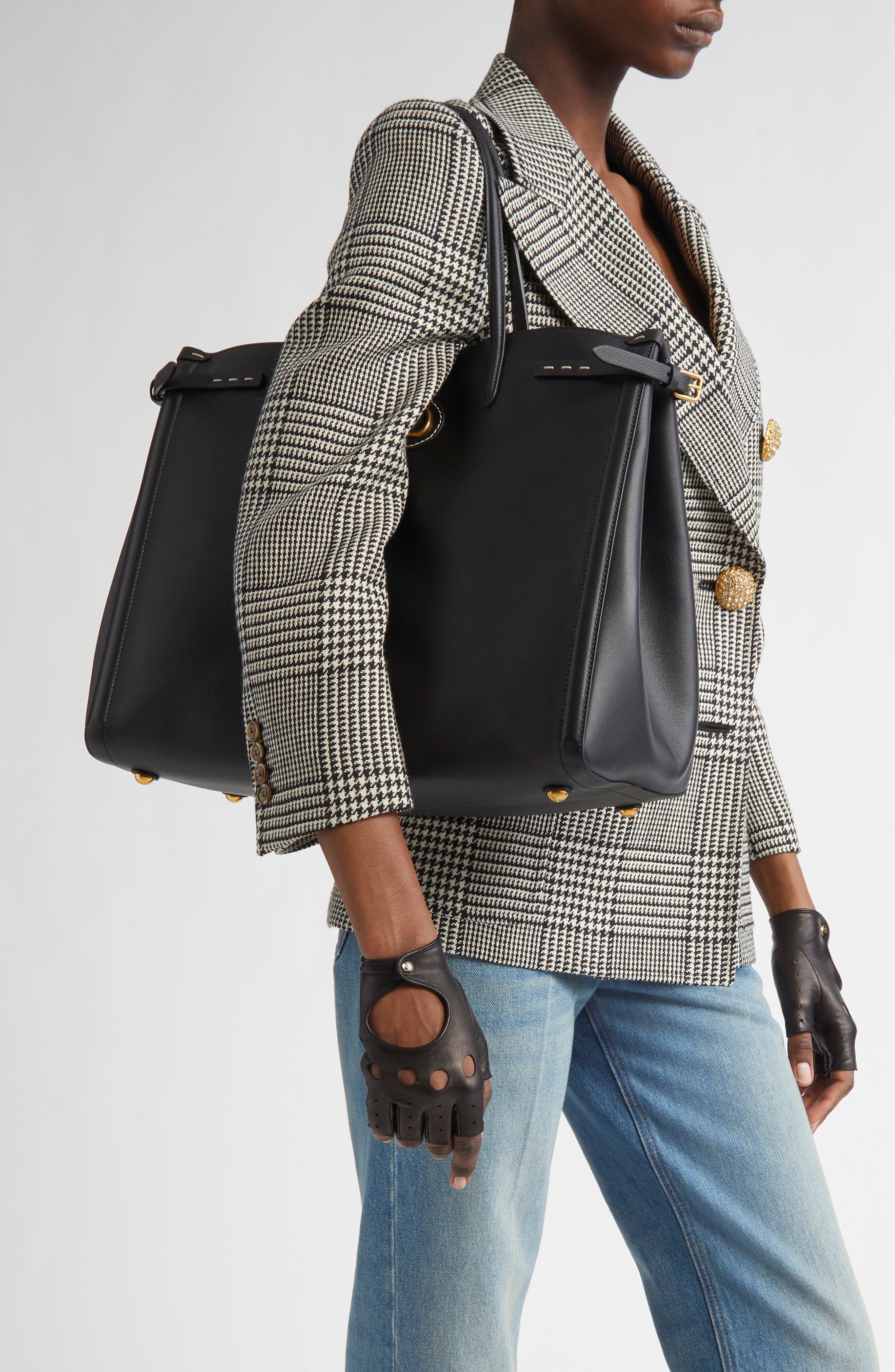 Valentino Garavani Large Item Leather Tote, Alternate, color, 