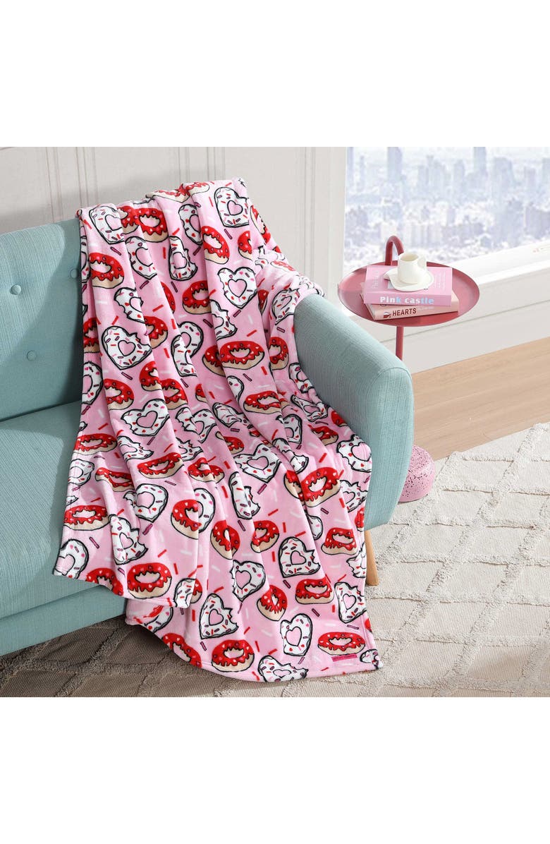 Betsey Johnson Donut Hearts Throw Blanket, Alternate, color, Pink