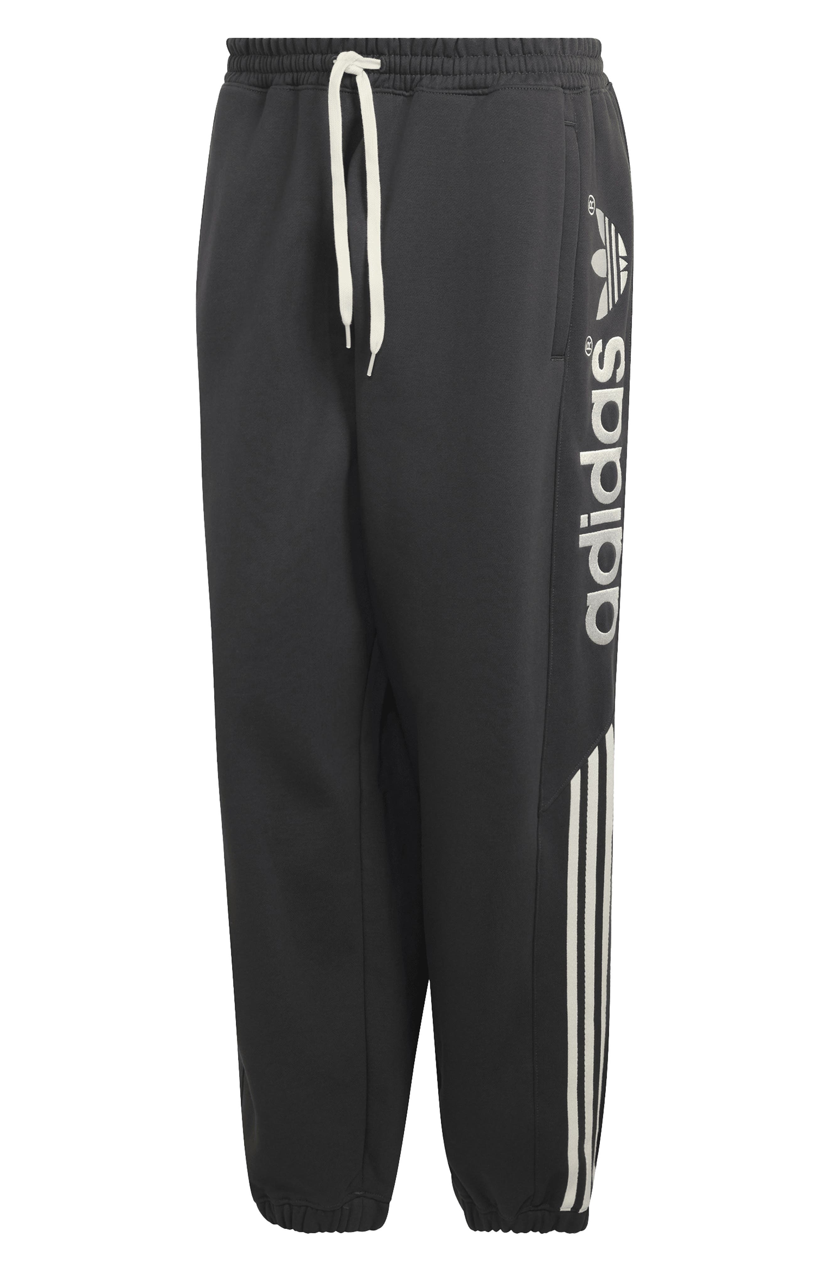 selected UTILITY BLACK