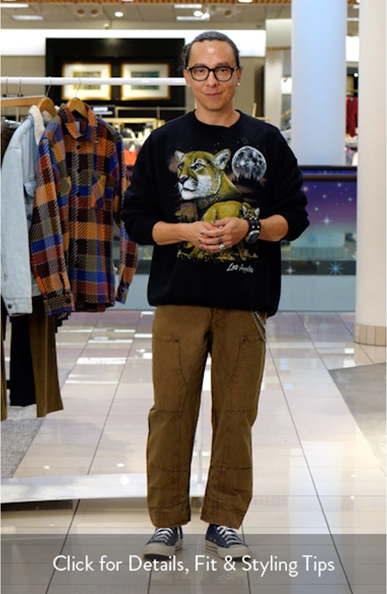 Los Angeles Mountain Lion Graphic Sweatshirt, sales video thumbnail