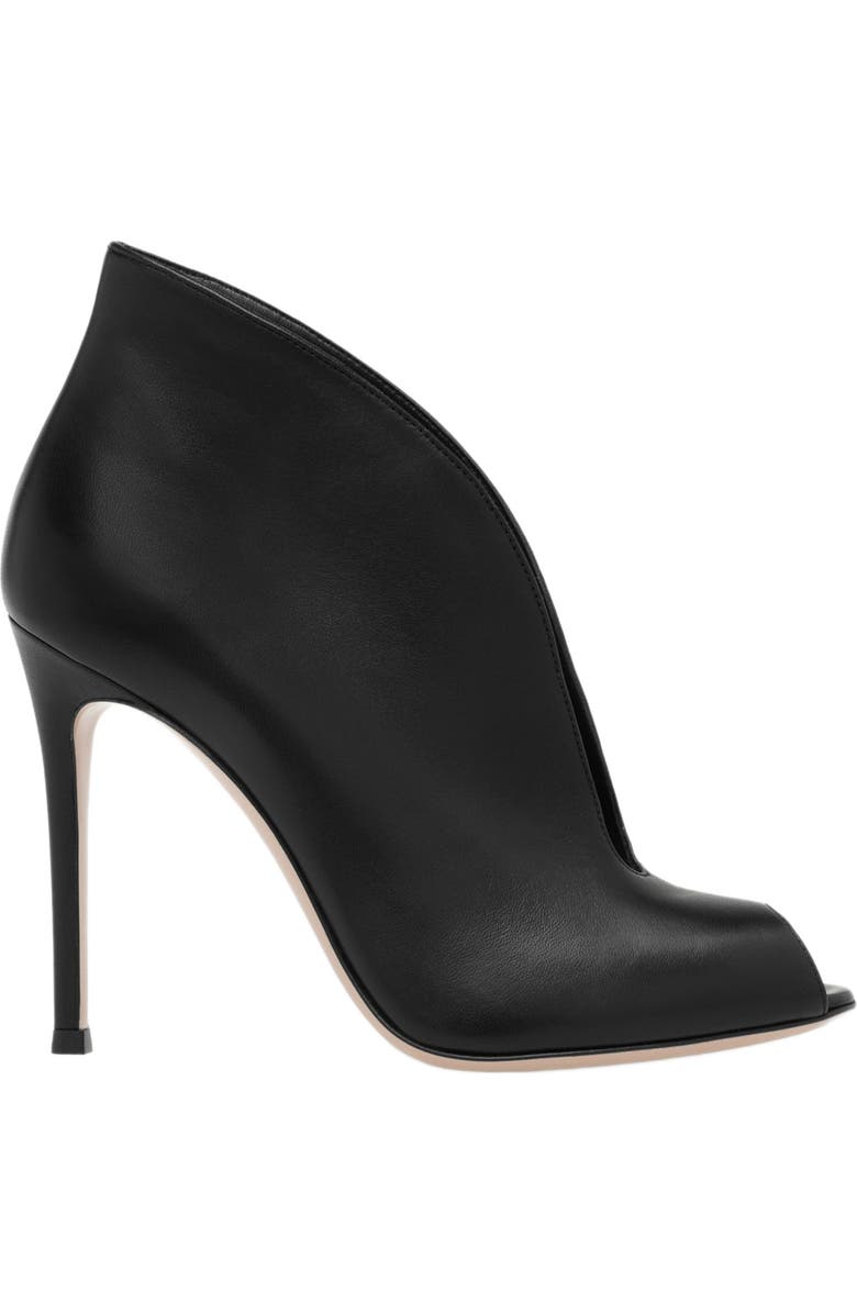 Gianvito Rossi Vamp Pump, Main, color, Black Leather