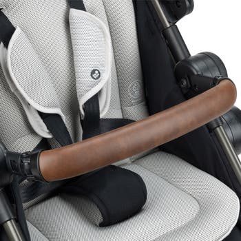 Zelia<sup>™</sup>² Luxe 5-in-1 Modular Travel System