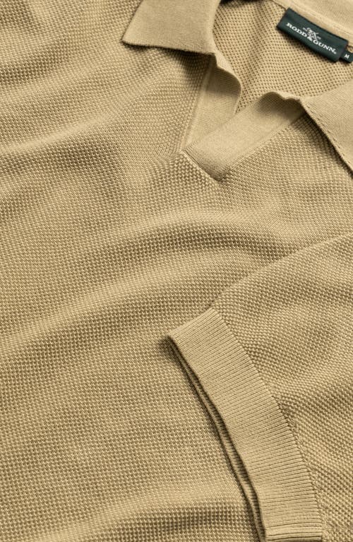 Rodd & Gunn Avalon Johnny Collar Polo In Brown