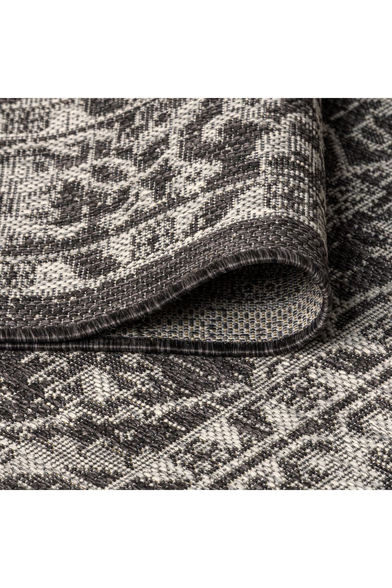 Palazzo Vine and Border Textured Weave Indoor/Outdoor Rug, Alternate, color, Black/Gray