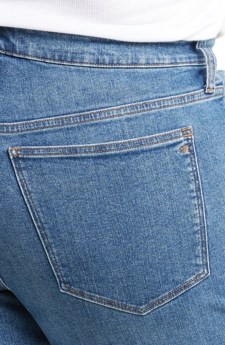 Madewell Raw Hem Kick Out Crop Jeans, Alternate, color, Cherryville Wash