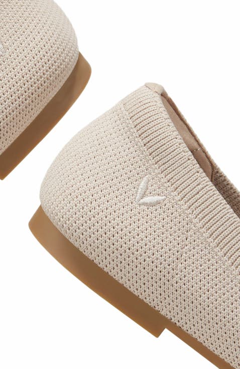 Round-Toe Flats (Claire)