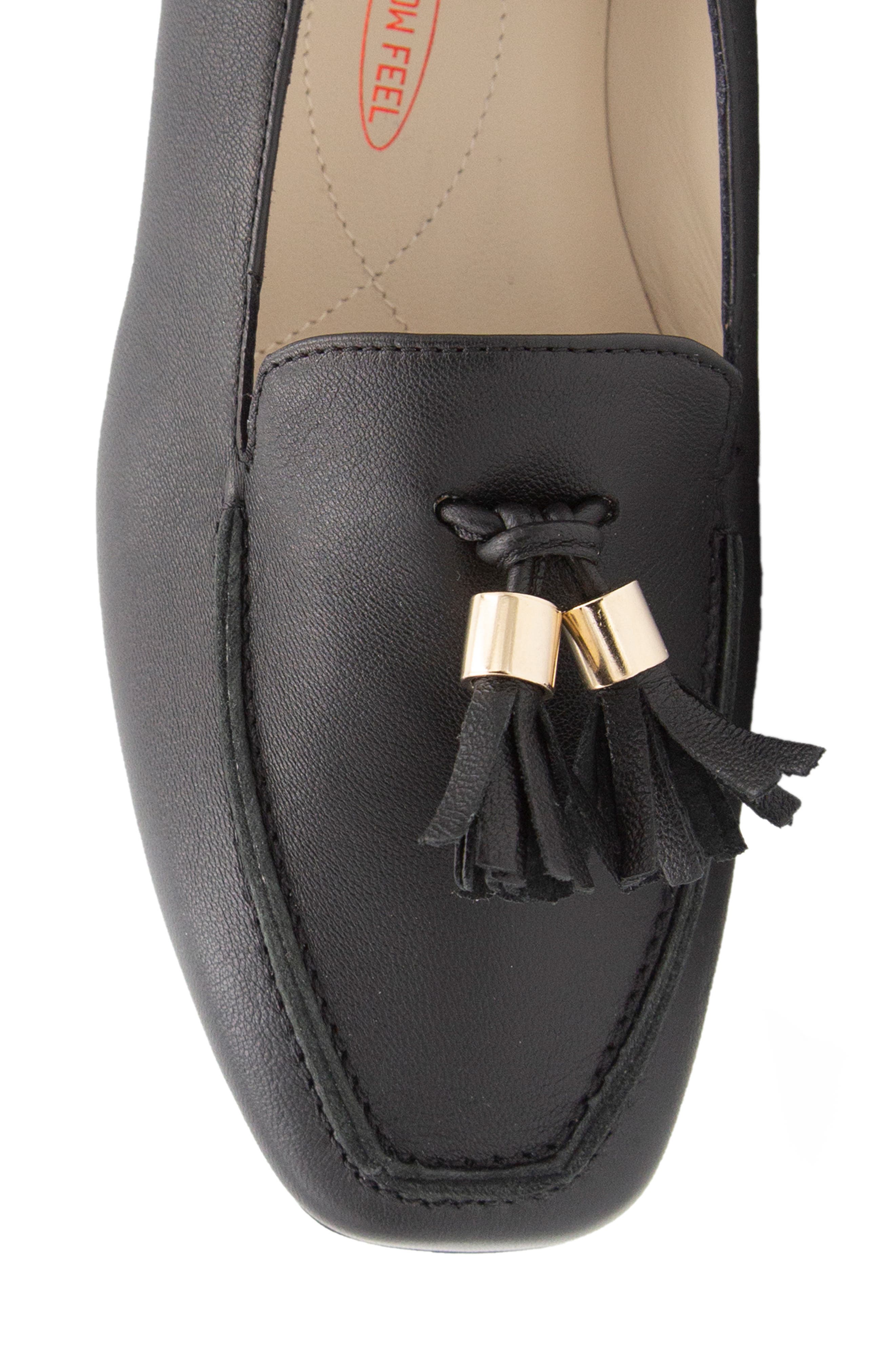 Amalfi by Rangoni Gazza Tassel Loafer, Alternate, color, 