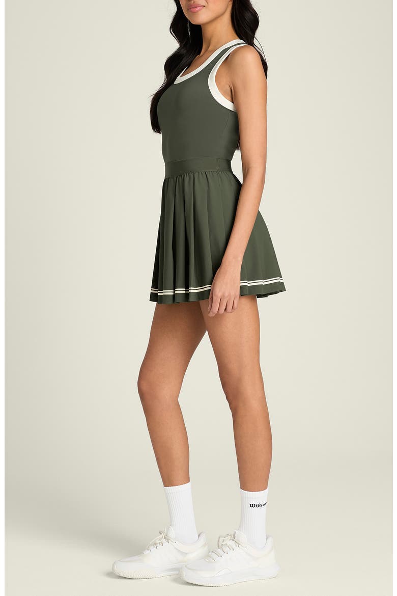 Contrast Scoop Neck Pleated Dress, Alternate, color, GRAPE LEAF
