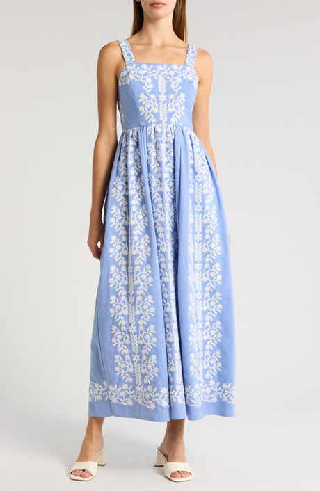 Julia Jordan Floral Embroidered Maxi Dress