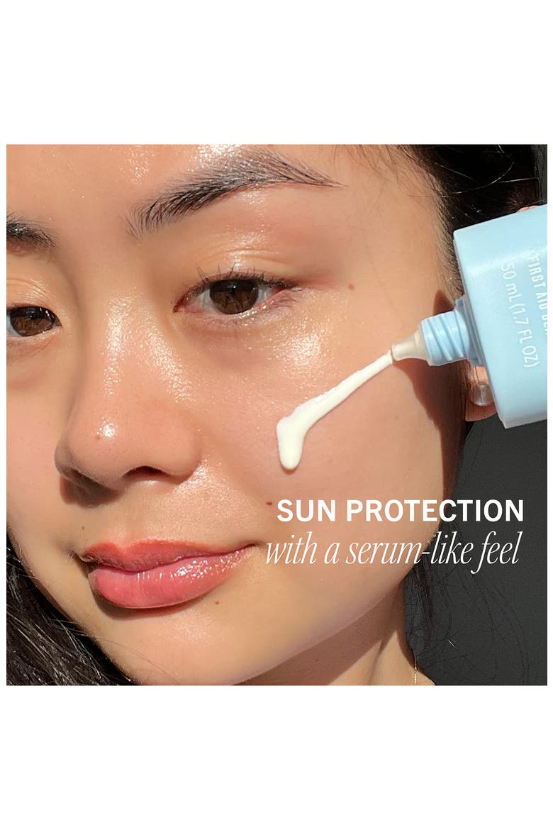 Hydrating Sunscreen Milk with Colloidal Oatmeal Broad Spectrum SPF 45, Alternate, color, NO COLOR