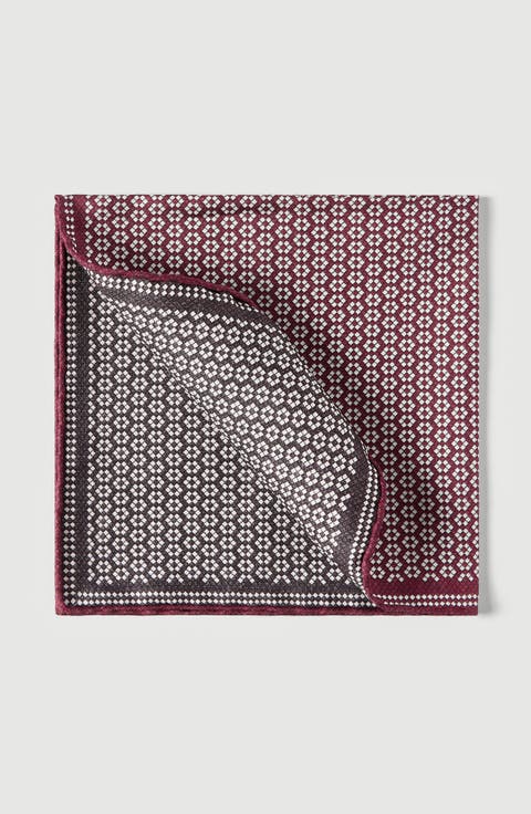 Silk geometric pattern pocket square