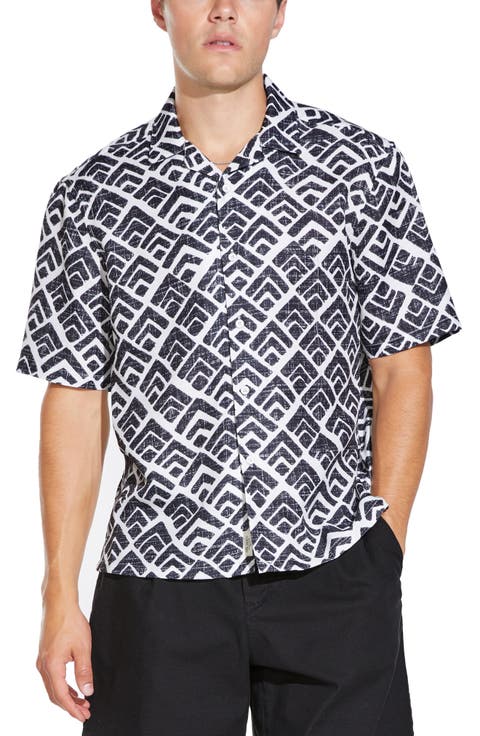 Soalis Textured Short Sleeve Button-Up Shirt