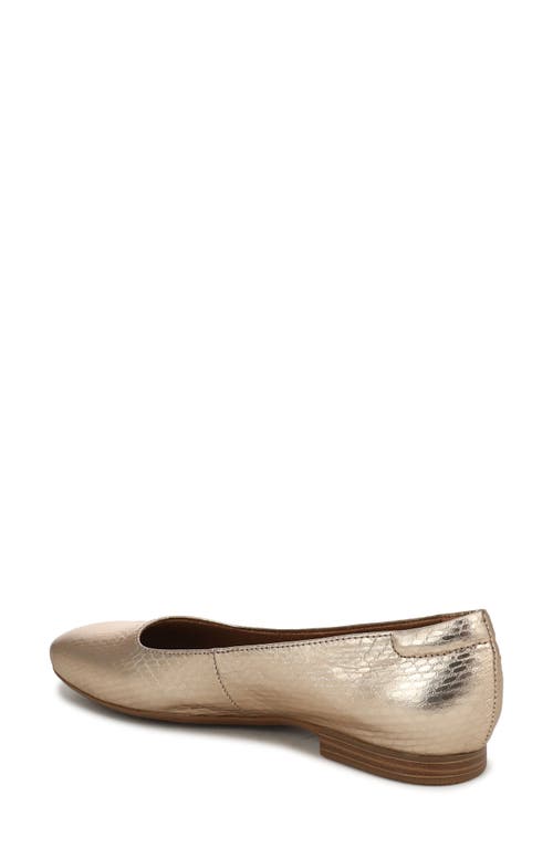 Naturalizer Kelley Ballet Flat In Gold