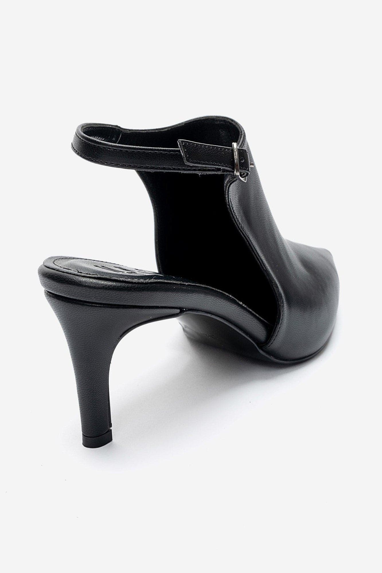 Vosalie Slingback Stiletto Pump, Alternate, color, Black