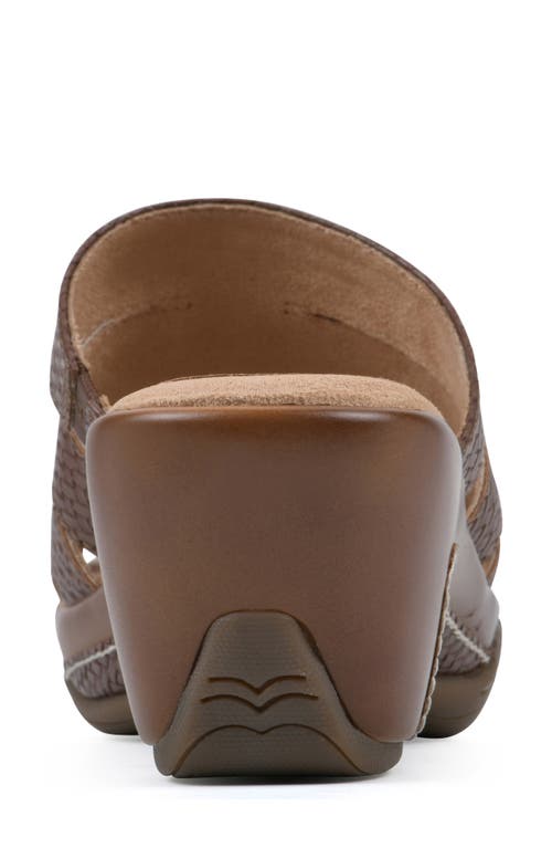 White Mountain Footwear Valora Wedge Sandal In Brown Woven