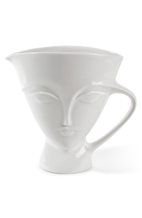Giuliette Pitcher