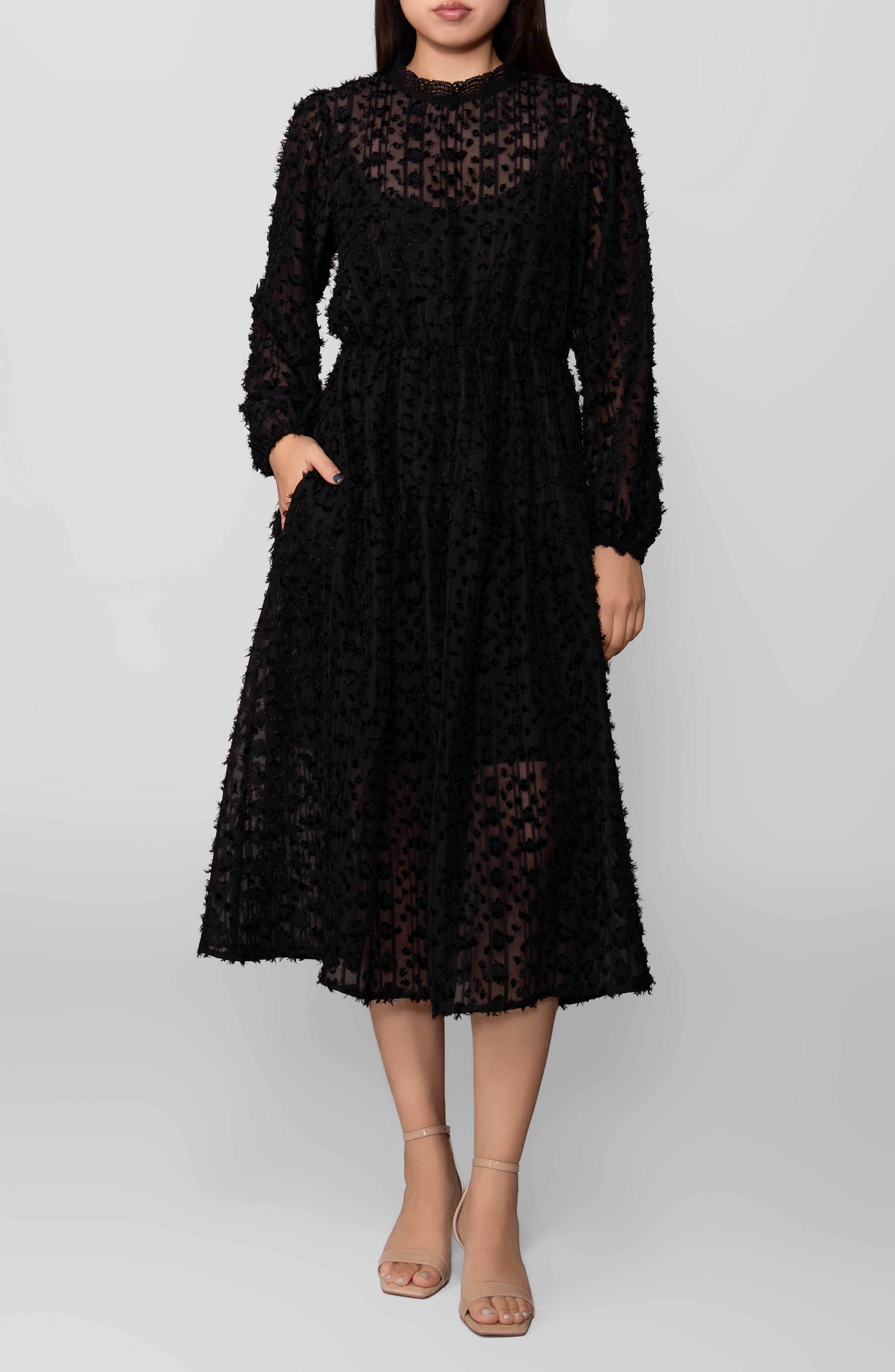 Textured Long Sleeve Midi Dress