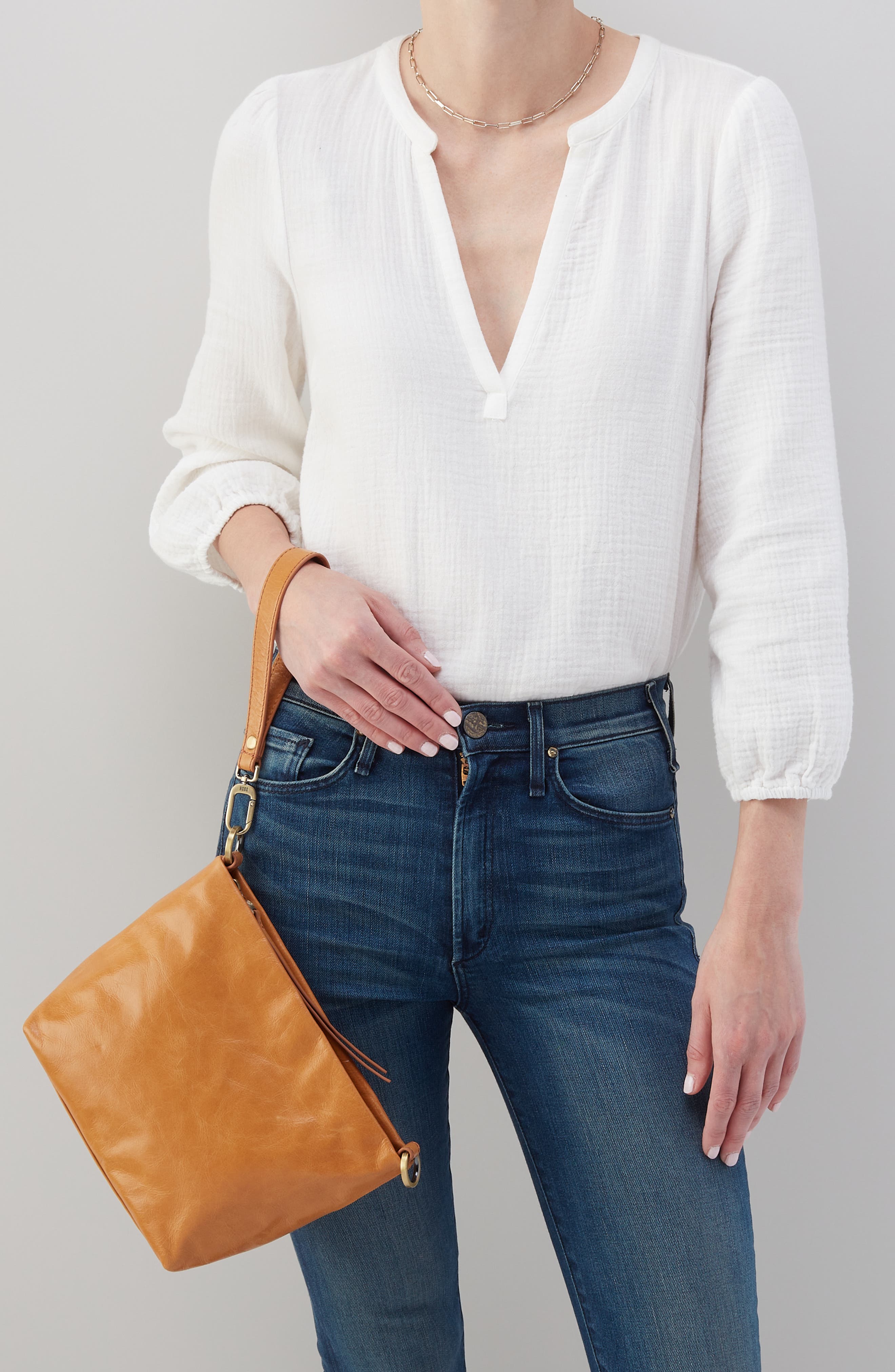 HOBO Ashe Leather Crossbody Bag, Alternate, color, Natural