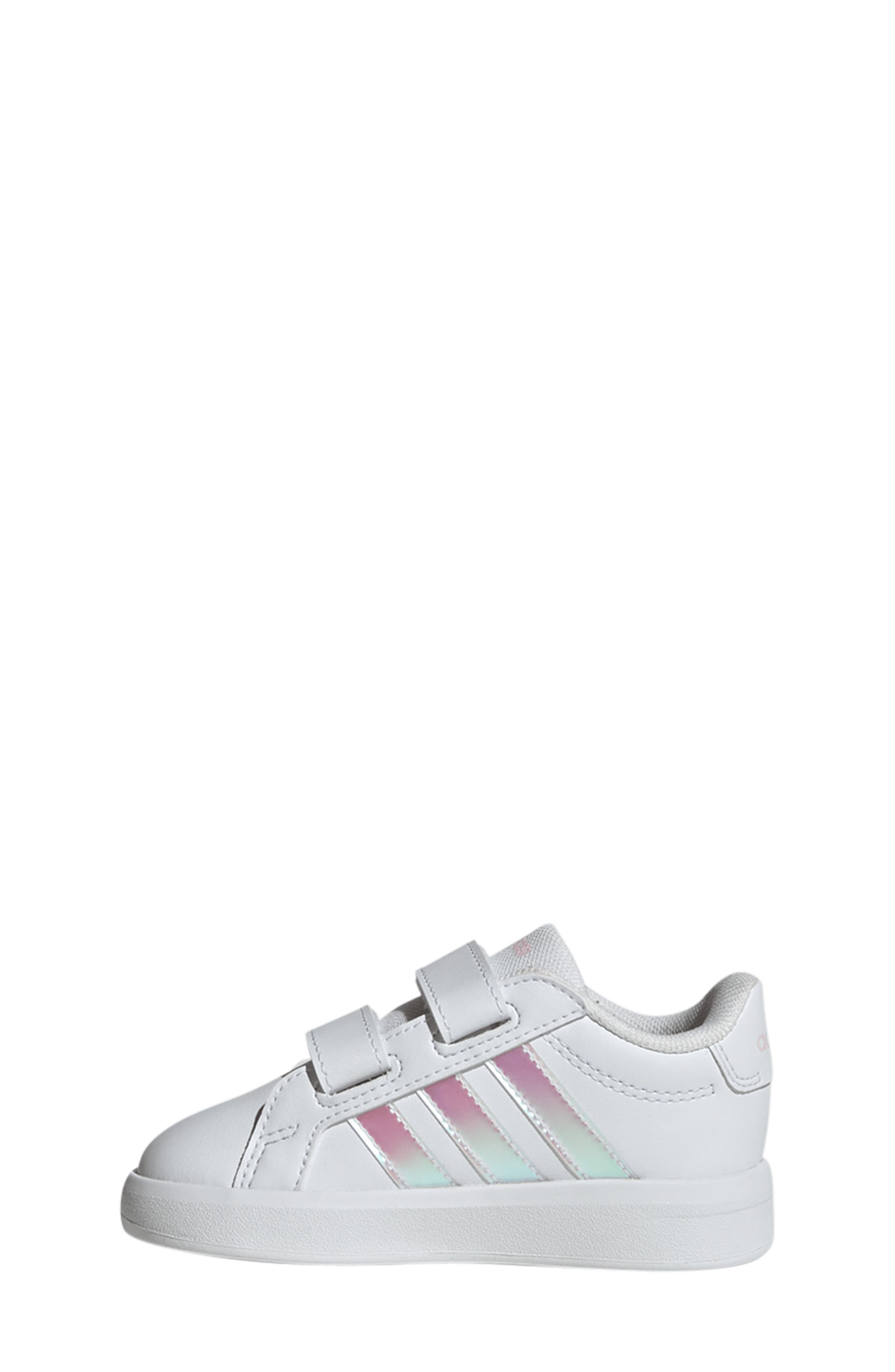 adidas Kids' Grand Court 3.0 CF Sneaker, Alternate, color, Footwear White/ Iridescent