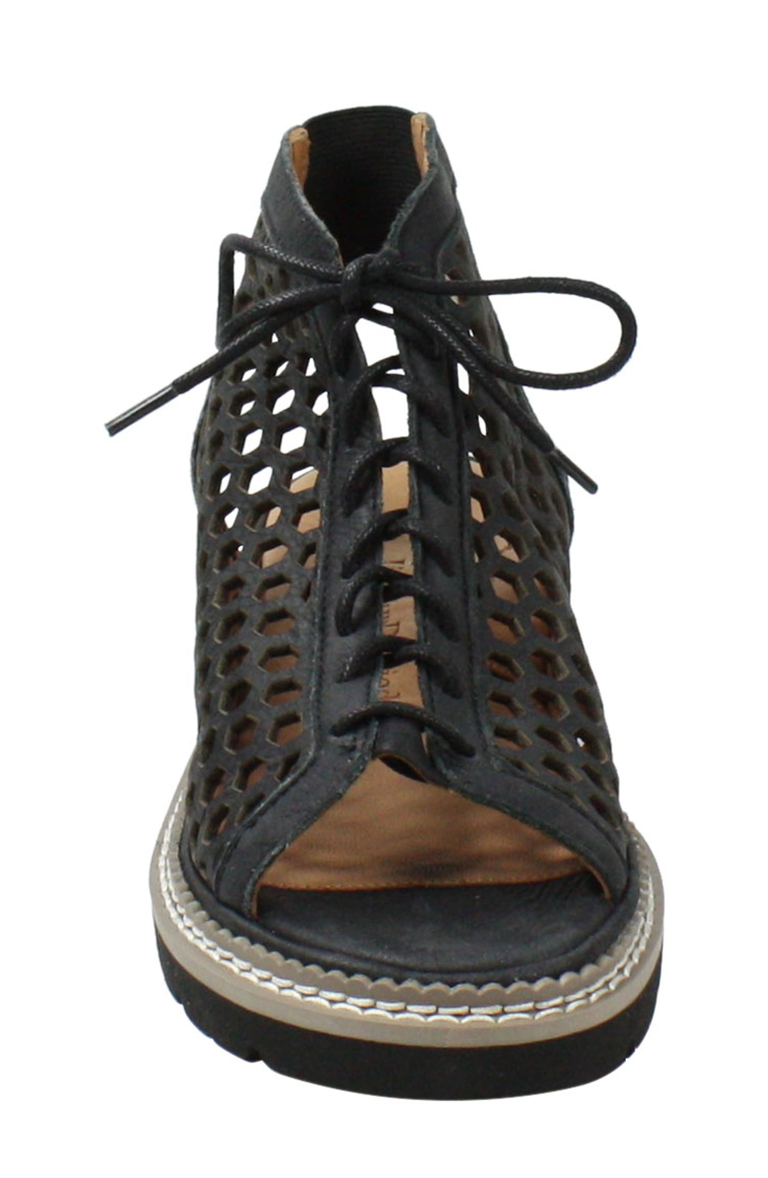 L'Amour des Pieds L'Amour de Pieds Dantu Lace-Up Sandal, Alternate, color, 