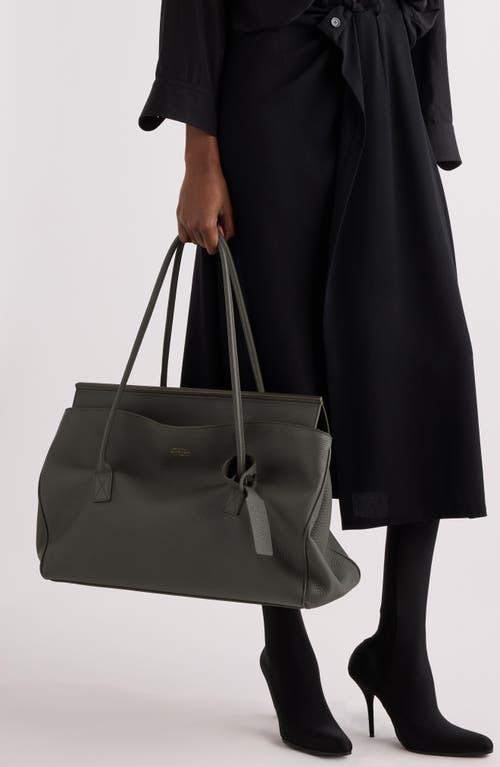 Balenciaga Carrie Grained Leather Tote