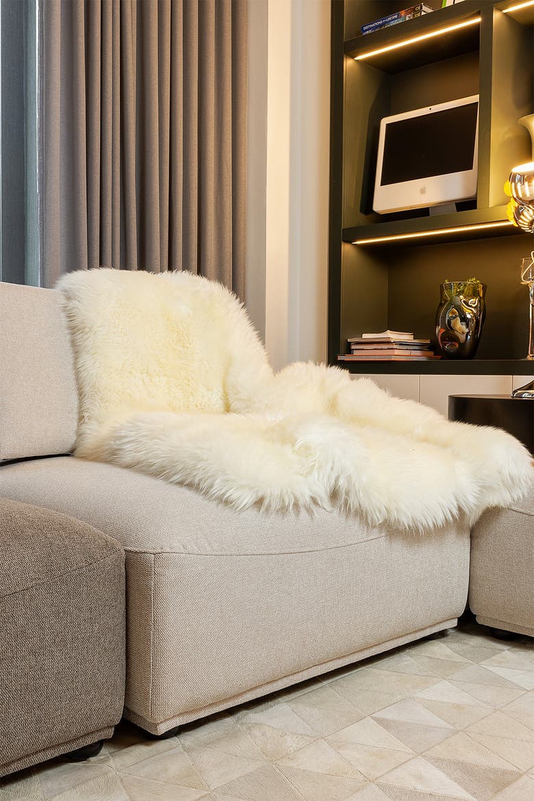 New Zealand Rectangular Sheepskin Throw - 3ft X 5ft - Natural, Alternate, color, NATURAL
