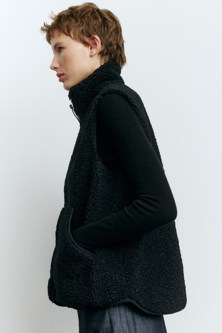 Teddy Gilet, Alternate, color, Black