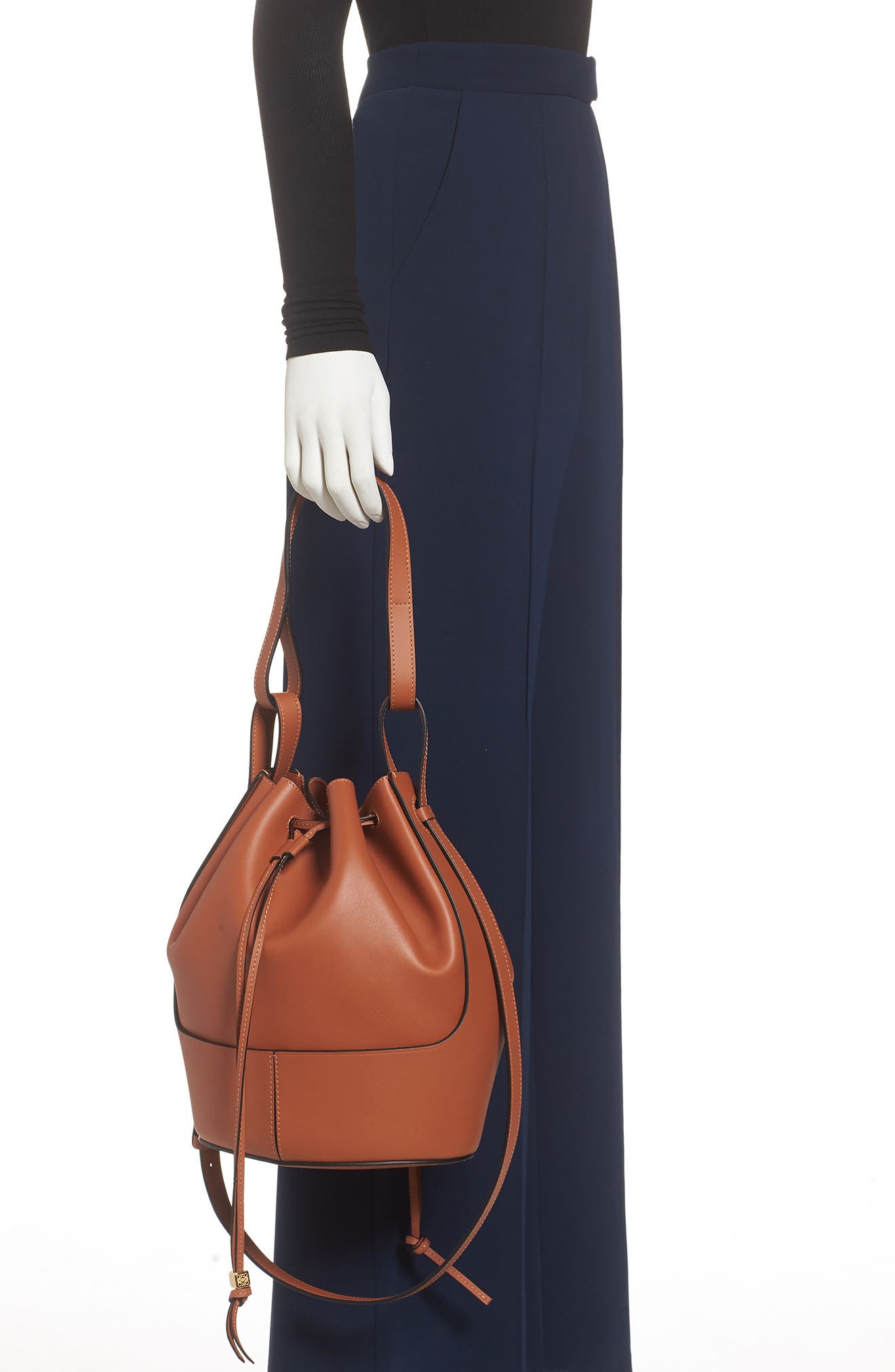 Loewe Balloon Leather Bucket Bag, Alternate, color, 