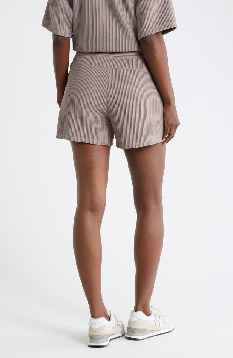DKNY Mid-Rise Shorts, Alternate, color, Mushroom