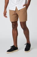 Vuori Meta 6-Inch Performance Shorts