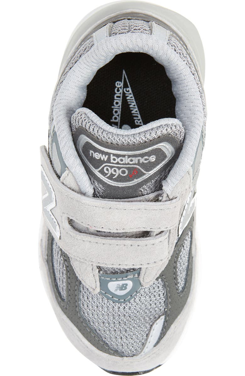New Balance Kids' 990 v6 Sneaker, Alternate, color, Grey