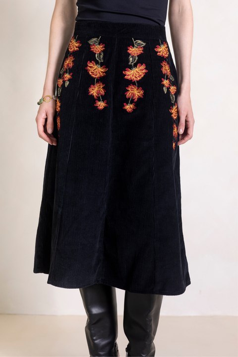 Daria Black Skirt