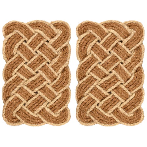 Maeve Classic Coastal Scalloped Basketweave Coir Indoor/Outdoor DoorMat
