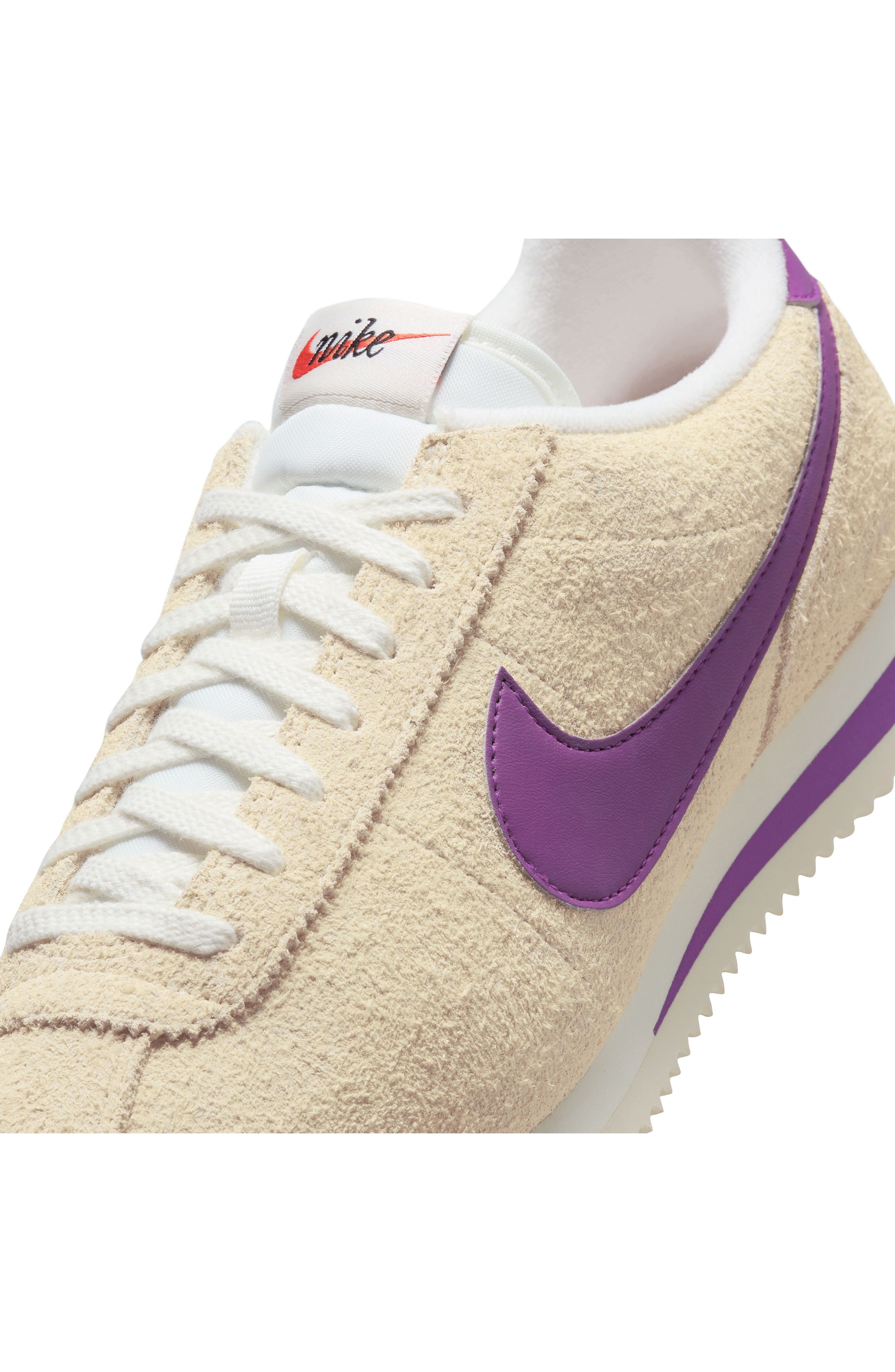nike cortez taupe