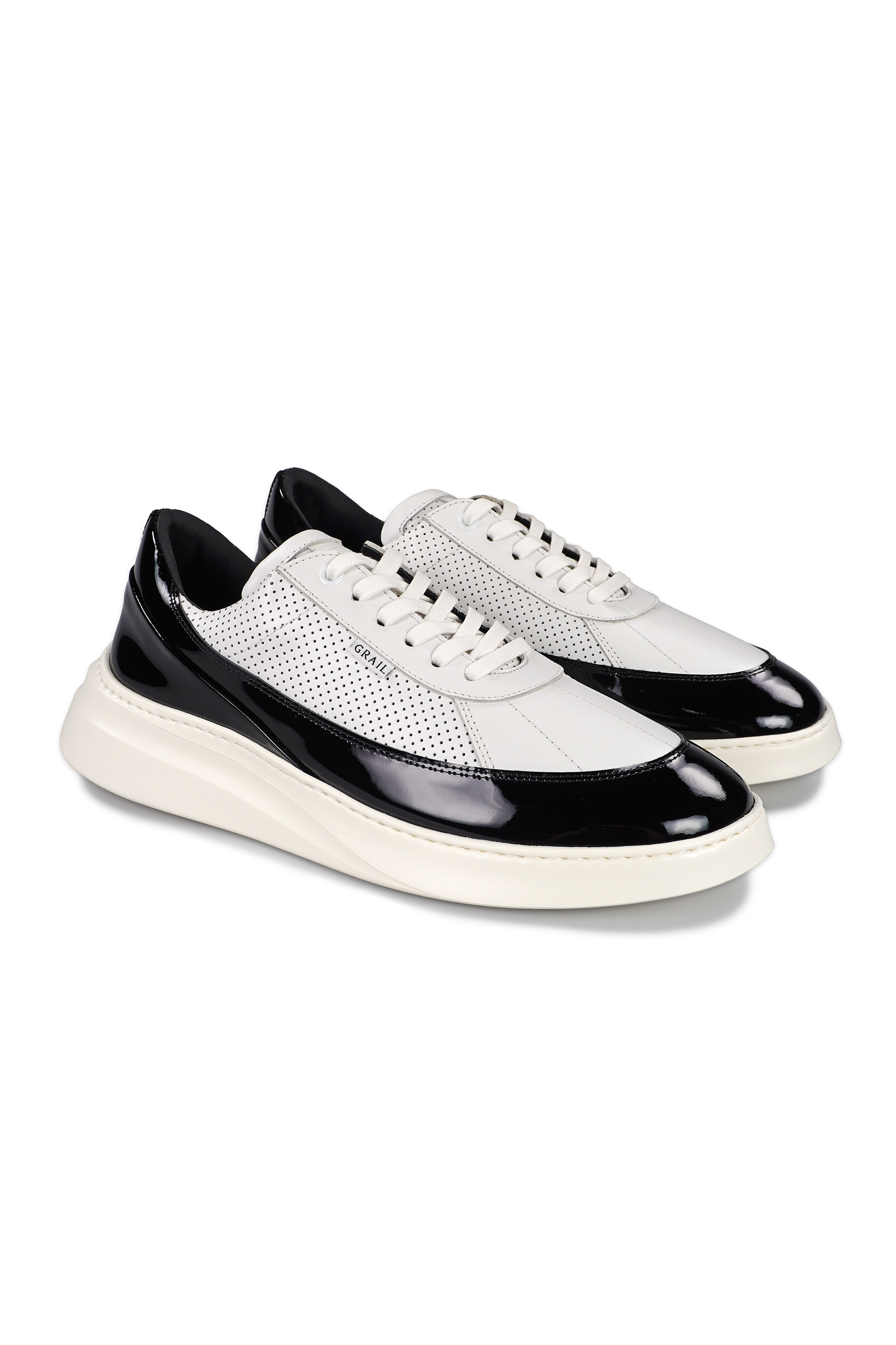 Showman Men's Leather Sneaker, Alternate, color, Midnight Black / White Sole