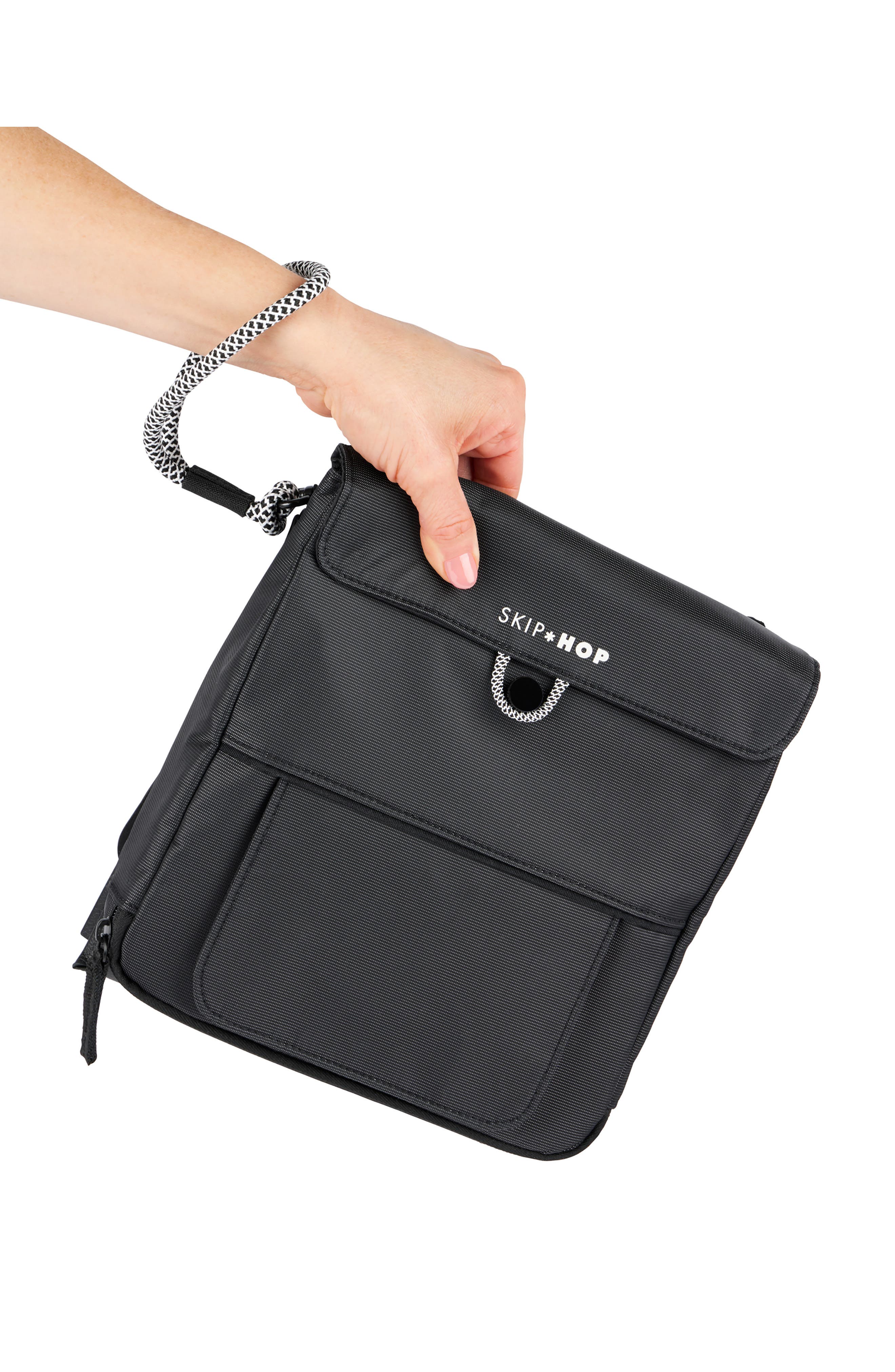 Skip Hop Clean Slate Changing Station Diaper Bag, Alternate, color, Black