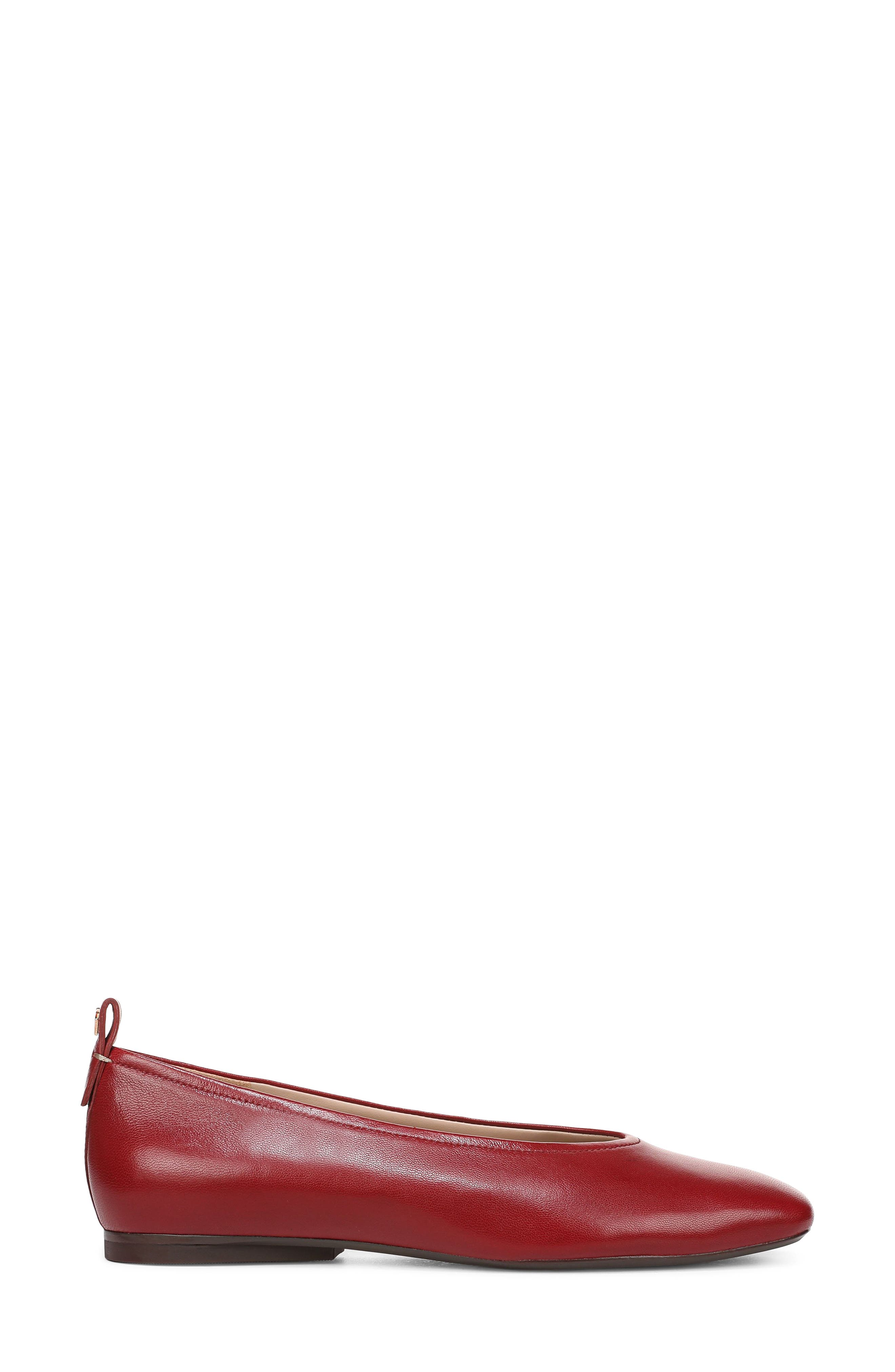 Carla Flat, Alternate, color, HEARTFLAME LEATHER