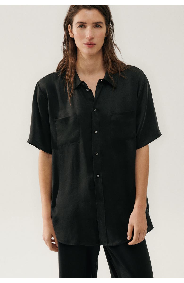 SILK LAUNDRY SHORT SLEEVE BOYFRIEND SHIRT BLACK, Main, color, 