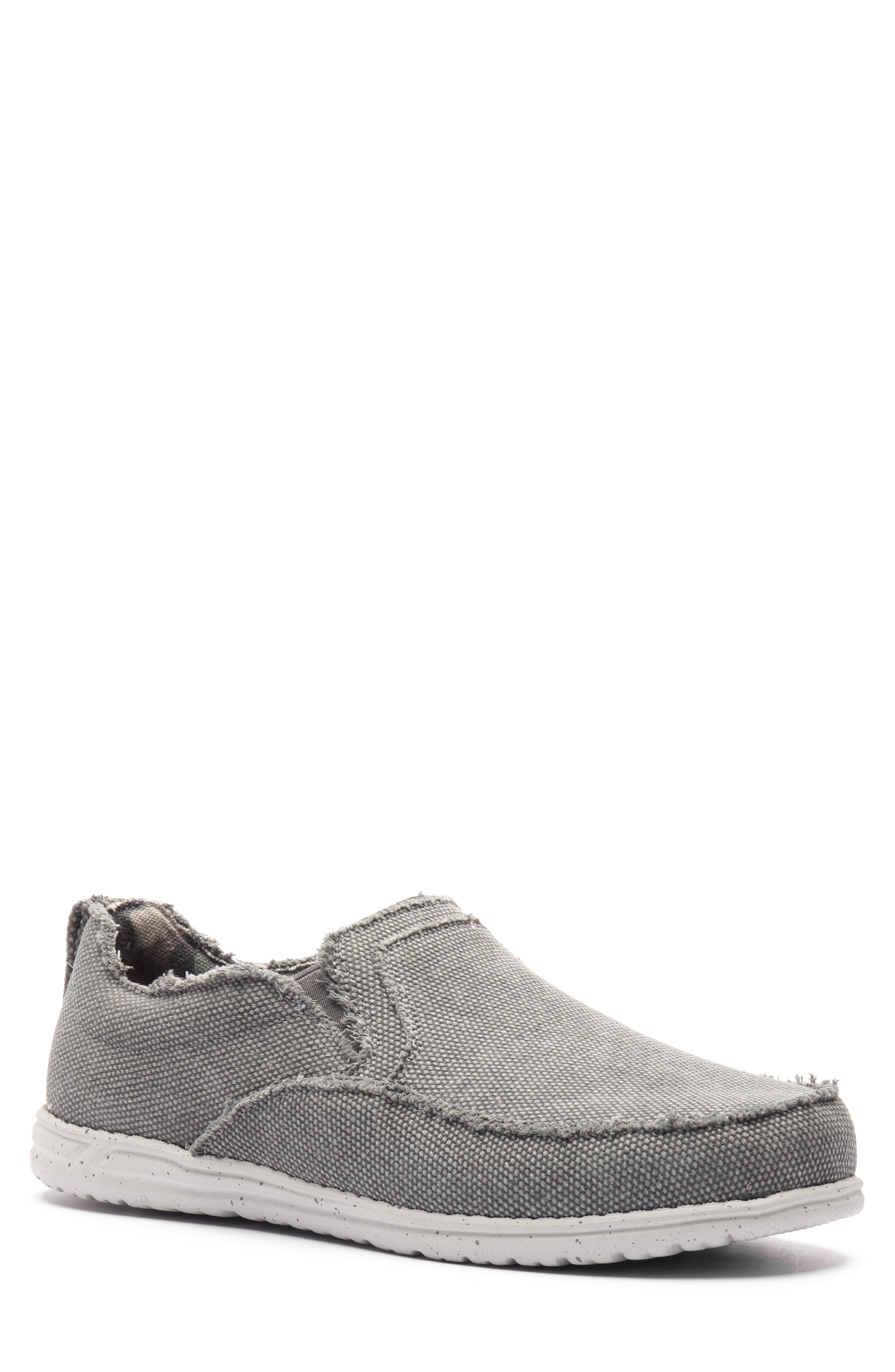 CREVO Costa Slip-On Sneaker, Main, color, 
