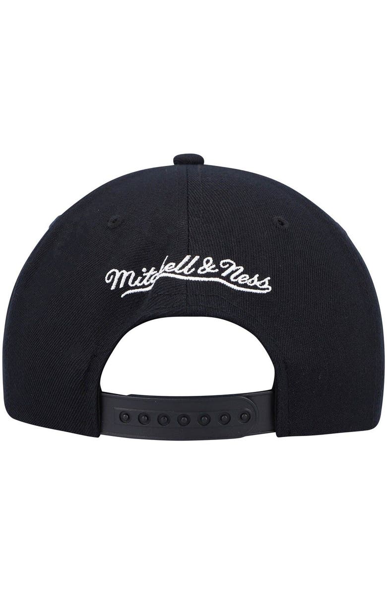 Mitchell & Ness Men's Mitchell & Ness Black Boston Celtics Hardwood Classics Script 2.0 Snapback Hat, Alternate, color, 