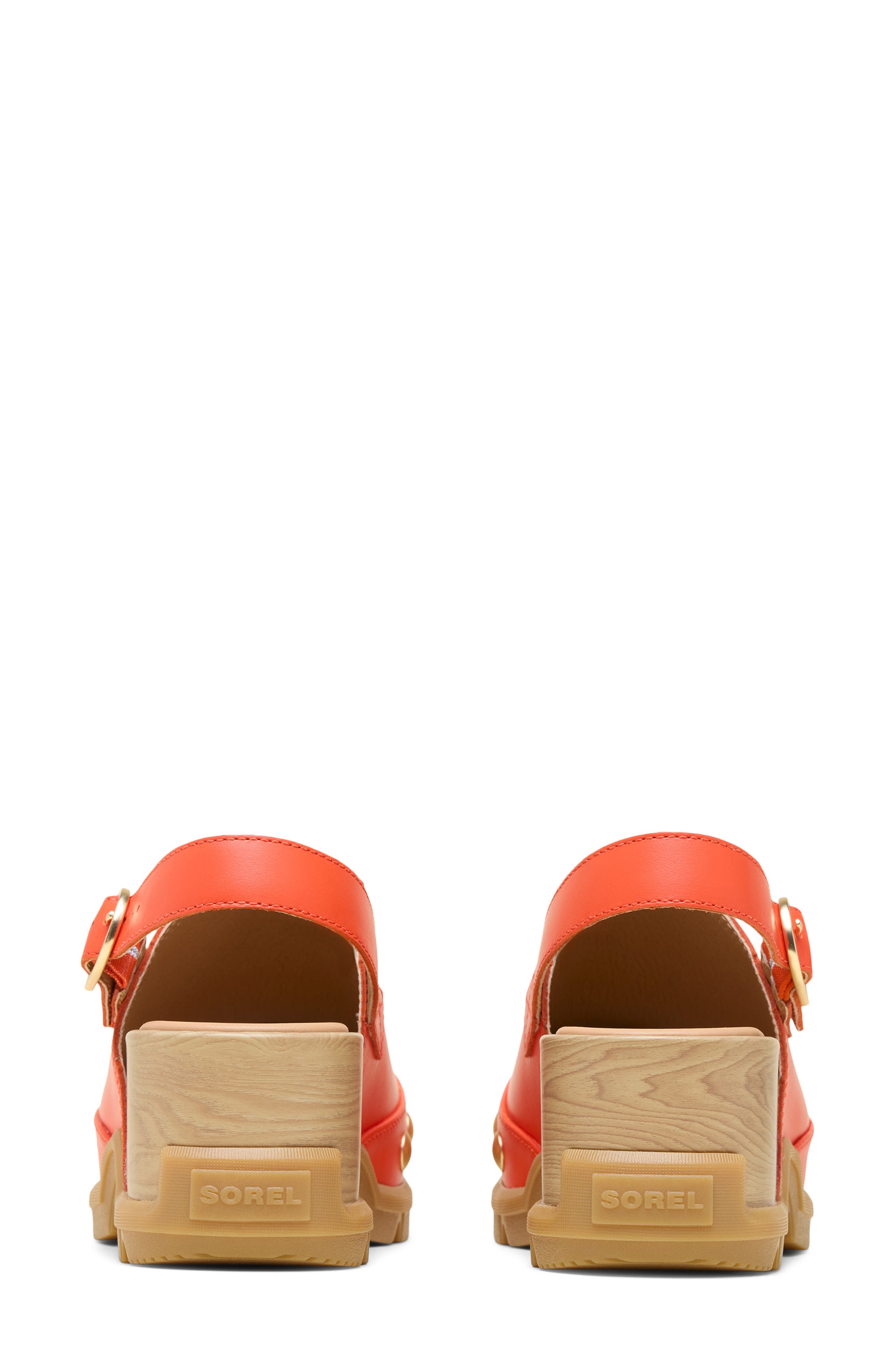 ROAM'N RVT Clog, Alternate, color, CRIMSON FIRE/ GUM