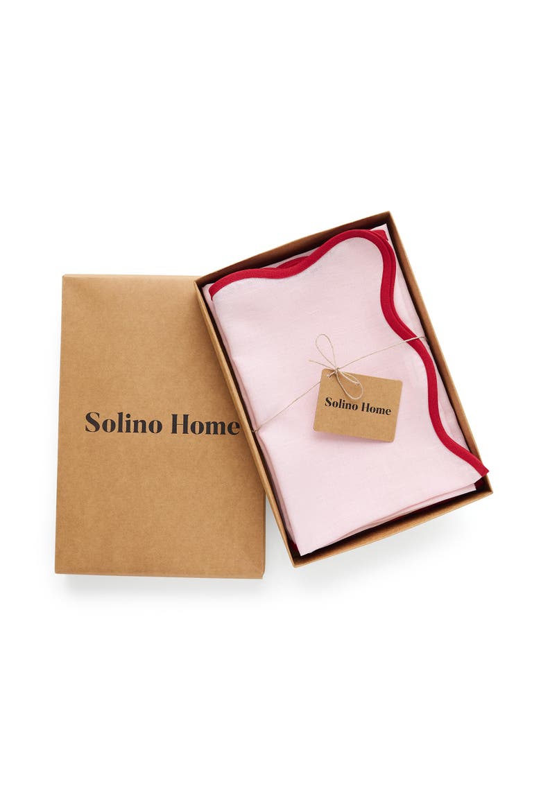 Linen Dinner Napkins Set of 4, 20 Inch Round - Giselle Scallop Edge, Alternate, color, Red and Pink