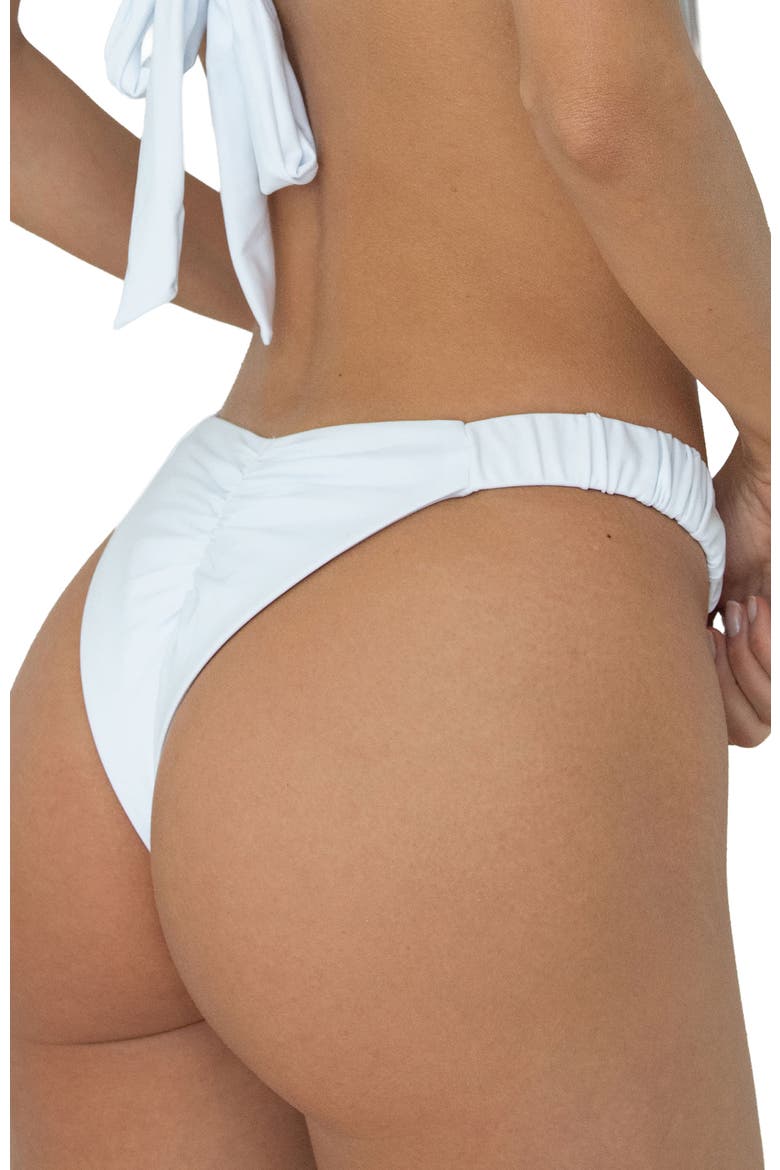Ivy Bottom, Alternate, color, White