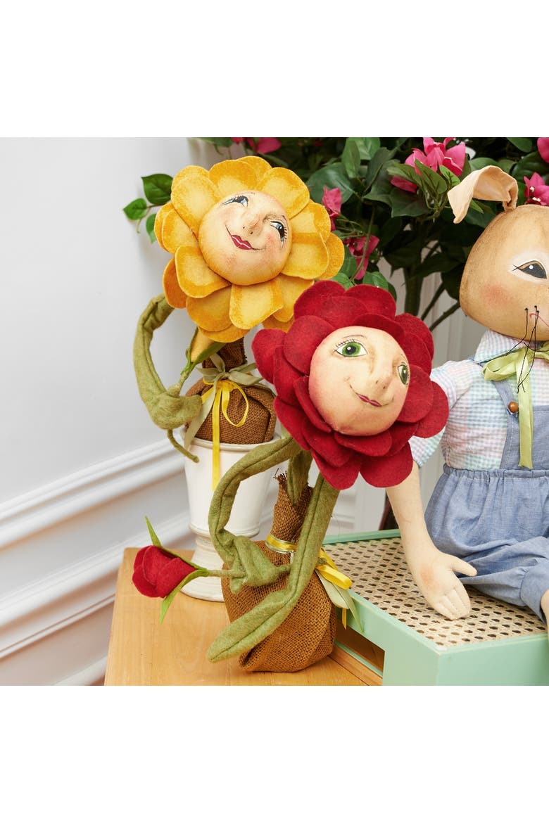 Buttercup Sunflower Joe Spencer Gathered Traditions Figurine, Alternate, color, Yellow